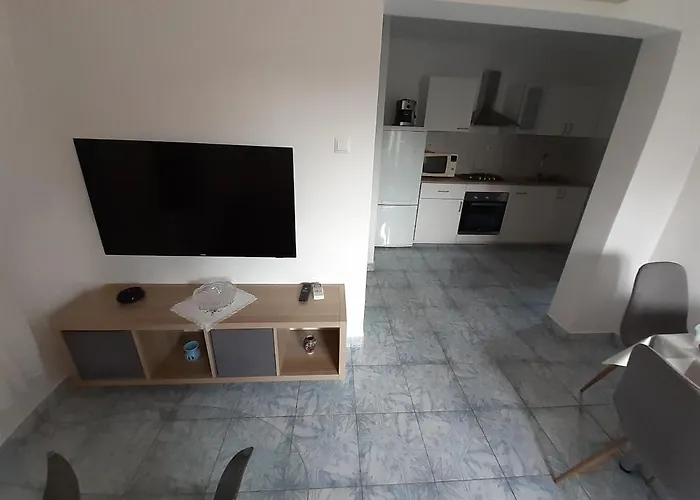 Stella 3*