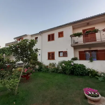 Stella Guest house *